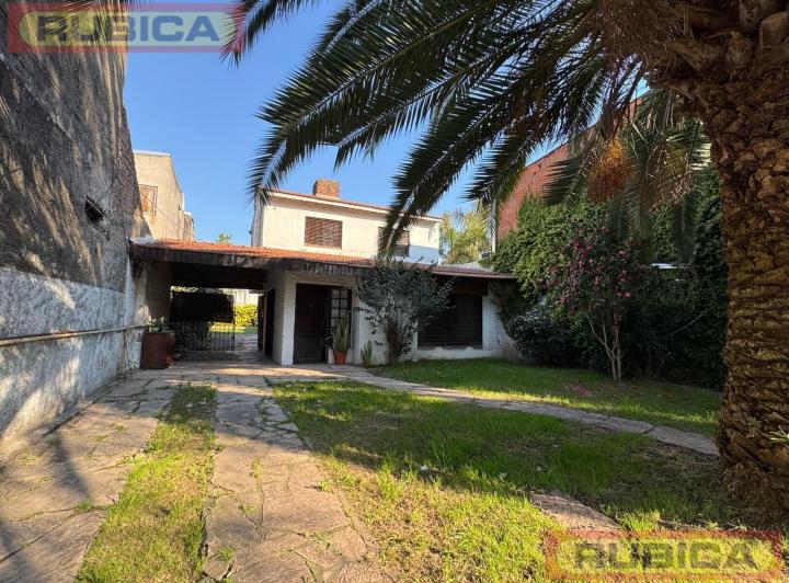 Casa · 170m² · 3 Dormitorios