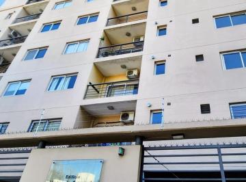 Departamento · 46m² · 2 Ambientes · 1 Cochera · Departamento de Dos Ambientes con Balcon y Cochera