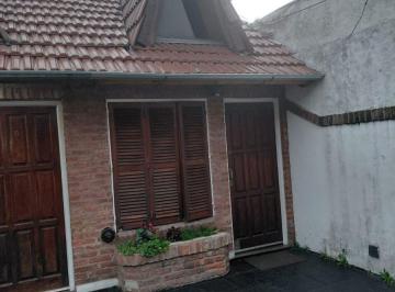 PH de 2 ambientes, La Matanza · PH de 54 m² Totales con 1 Dormitorio en Alquiler en Ramos Mejía