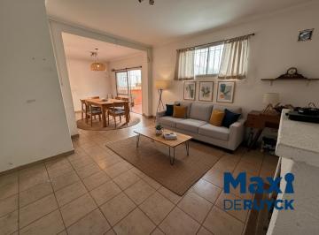 Departamento · 90m² · 3 Ambientes · 3 Ambientes Quilmes Centro, Planta Alta