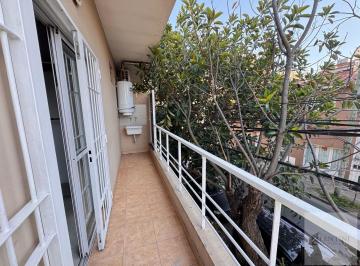 Departamento · 37m² · 2 Ambientes · Departamento en Alquiler 2 Ambientes con Balcón Al Frente Refaccionado a Nuevo