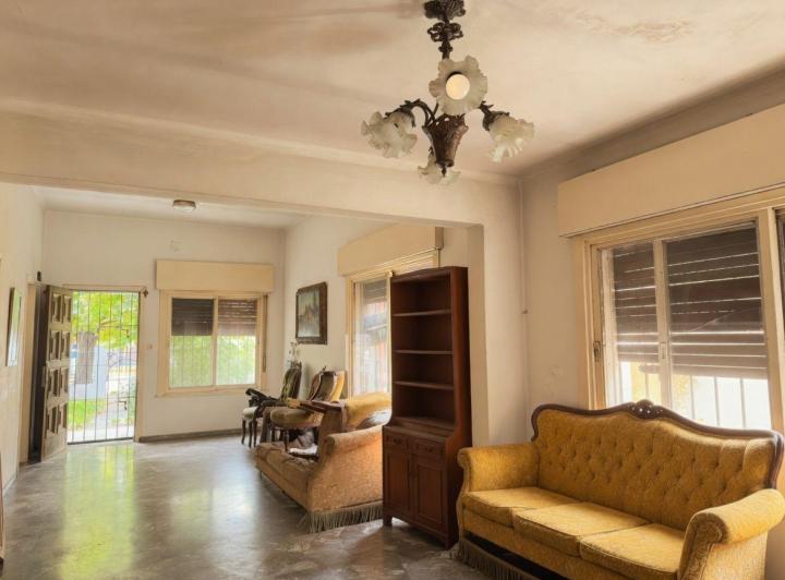 Casa · 147m² · 3 Ambientes · 1 Cochera