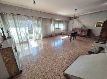 PH · 112m² · 3 Ambientes · PH 3 Amb Venta Villa Devoto 126 m². Todo Frente.