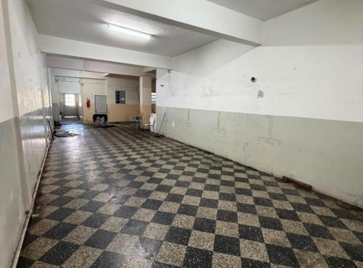 Local comercial · 183m² · 1 Ambiente