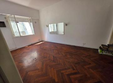 PH de 3 ambientes, San Cristobal · Venta S. Cristobal, PH 3 Ambientes 1er Piso por Escalera.