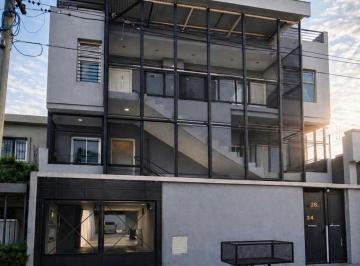 Departamento · 1m² · 3 Ambientes · 1 Cochera · Alquiler Departamento 3 Amb Balcón Cochera Bernal