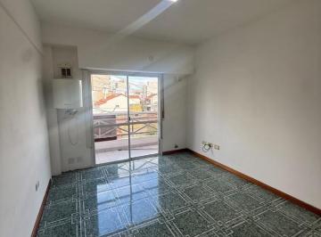 Departamento · 43m² · 2 Ambientes · Departamento en Alquiler Brandsen 5698 Wilde 2 16 - 2 Amb