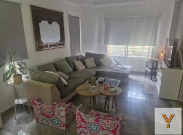 Casa · 185m² · 4 Ambientes · 1 Cochera · Casa en Venta - 3 Dorm. 3 Baños - Villa Adelina