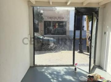 Local comercial · 26m² · Local en Alquiler en Recoleta – ¡Apto Todo Rubro!