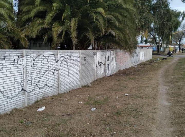 Terreno · 1200m²