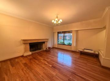 Casa de 10 ambientes, Córdoba · Oportunidad en Venta Casa / Oficinas en Barrio Jardín Espinosa!