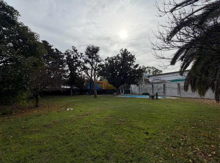 Terreno · 1377m²