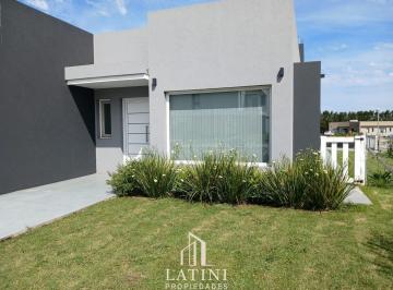 Casa · 600m² · 4 Ambientes · 2 Cocheras · Venta Casa 4 Ambientes en Barrio Privado Tierras del Mar