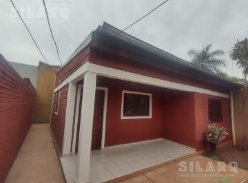 Casa · 50m² · 3 Ambientes · 1 Cochera · Casa en Alquiler de 2 Dorm. con Cochera. Zona Blas Parera y Zapiola