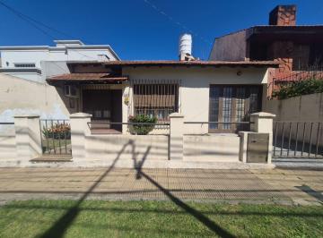 Casa · 98m² · 4 Ambientes · 1 Cochera · Venta Casa de 4 Amb en San Antonio de Padua