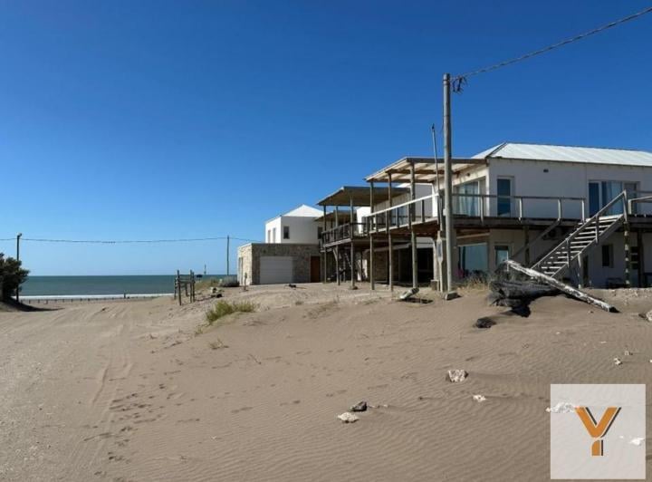 Terreno · 506m²