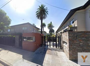 Casa · 100m² · 4 Ambientes · Casa en Venta - 3 Dorm. 3 Baños - Morón