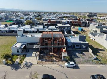 Casa de 4 ambientes, Córdoba · Dúplex Premium en Venta - 3 Dorm. 3 Baños - Docta Boulevard Etapa 2