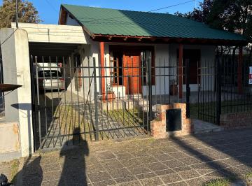 Casa de 3 ambientes, Monte Hermoso · Casa Céntrica en Monte Hermoso