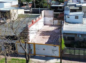 Imagen 1 - Terreno urbano en Alberdi, orientado al este. - · Terreno Urbano en Alberdi, Orientado Al Este.