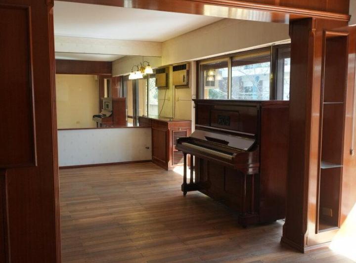 Departamento · 163m² · 9 Ambientes · 1 Cochera