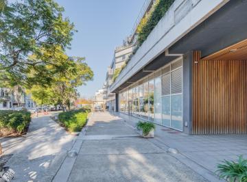 Local comercial · 323m² · 7 Ambientes · 1 Cochera · Doho Local en Pb con Cochera. Planta Libre Al Frente, con Ventana Piso a Techo. Salida a 4 Vientos.