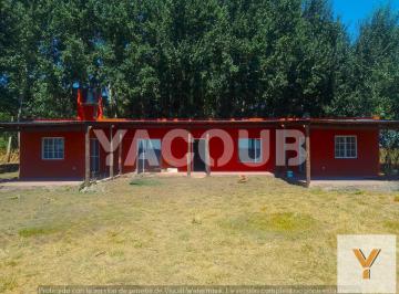 Quinta vacacional · 120m² · 6 Ambientes · Quinta de 4 Dorm. - 170 m² Construídos - 2.700 m² - Zona Base Aérea, Tandil