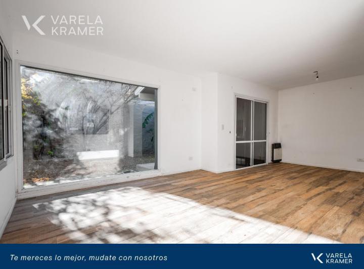 Casa · 118m² · 6 Ambientes · 1 Cochera