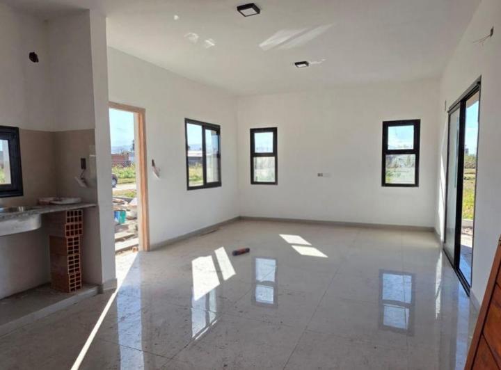 Casa · 81m² · 4 Ambientes · 1 Cochera