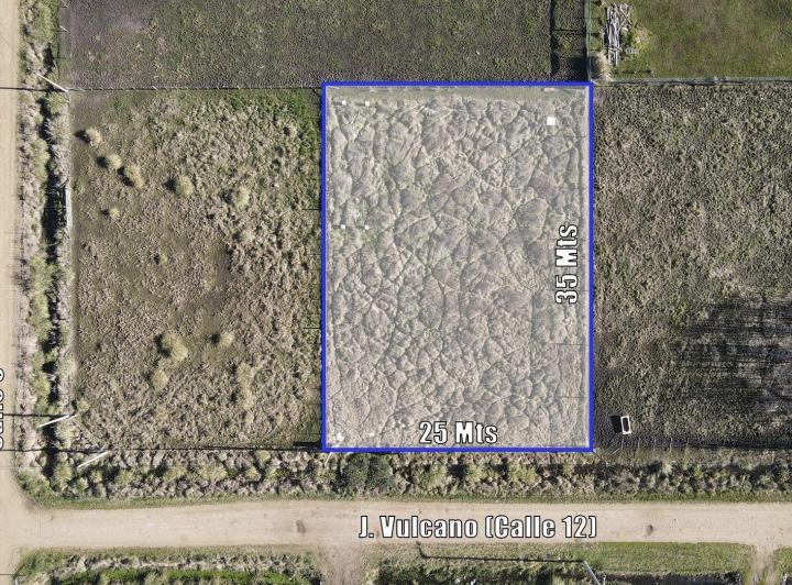 Terreno · 875m²