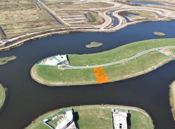 Terreno · 916m² · Venta de Lote Al Agua en Puertos del Lago