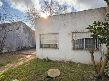 Casa · 50m² · 3 Ambientes · 1 Cochera · Casa Venta 3 Ambiente Alejandro Korn