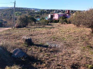Terreno · 752m² · Venta Lote Tanti 752 m con Escritura