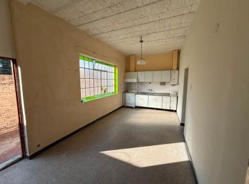 PH · 93m² · 4 Ambientes · Casa de Pasillo en Venta 2 Dorm. B. Belgrano