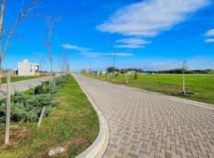 Terreno · 430m²
