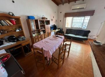 Casa · 140m² · 4 Ambientes · Casa en Venta en Villa Rosa Pilar - Oportunidad!