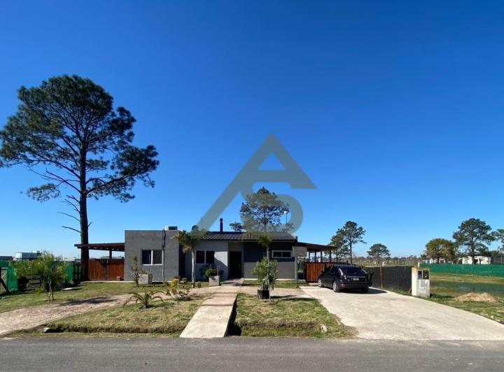 Casa · 120m² · 4 Ambientes · 1 Cochera