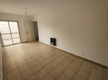 Departamento · 70m² · 5 Ambientes · Alq. Exc. Depto 2 Dorm B° Gral Pueyrredon $580.000!