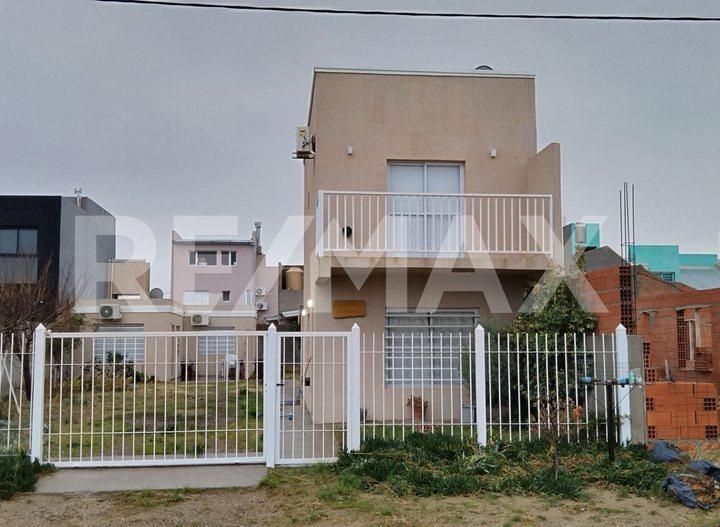 Casa · 115m² · 5 Ambientes