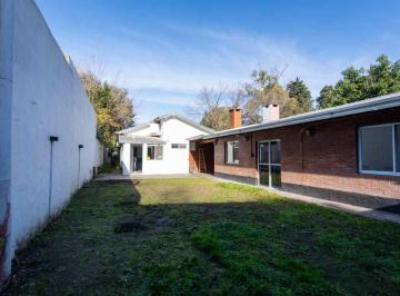 Casa · 150m² · 4 Ambientes · 2 Cocheras · Casa en Venta Villa Elisa