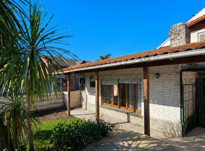 Casa · 114m² · 4 Ambientes · 1 Cochera
