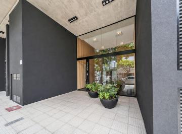 Local comercial · 214m² · Alquiler de Local en Monte Castro