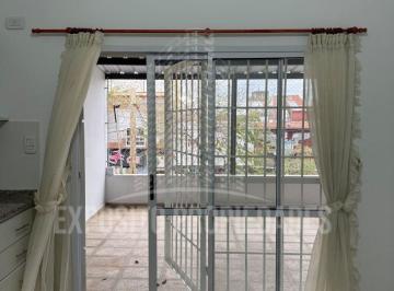 Departamento de 1 ambiente, Tres de Febrero · Monoambiente con Patio en Centro Comercial 1ero de Mayo