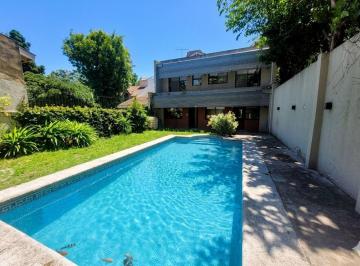 Casa · 313m² · 6 Ambientes · 3 Cocheras · Venta Casa con Pileta, Martinez