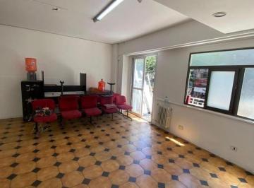 Oficina comercial · 200m² · Oficina Comercial en Venta - 4 Oficinas 2 Baños - Balvanera