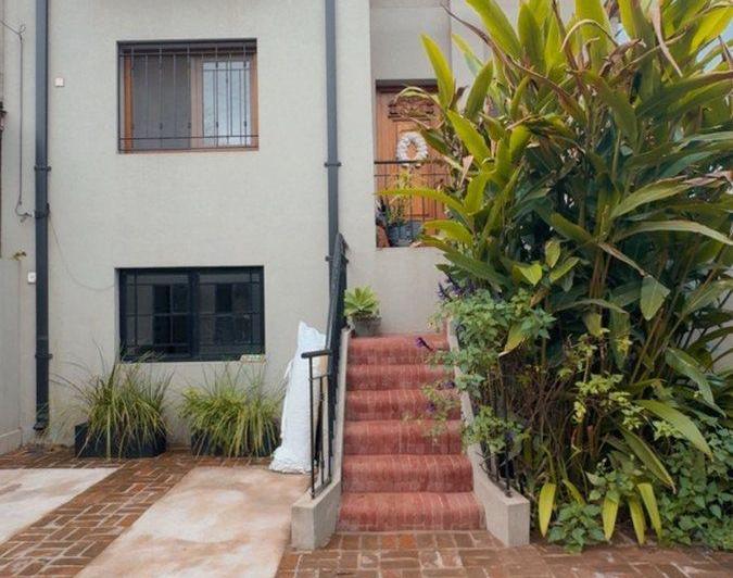 Casa · 250m² · 6 Ambientes · 1 Cochera