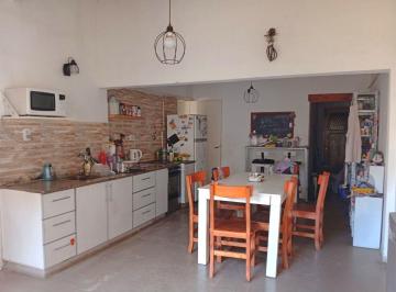 Casa · 120m² · 5 Ambientes · Venta Casa 5 Ambientes en Haedo