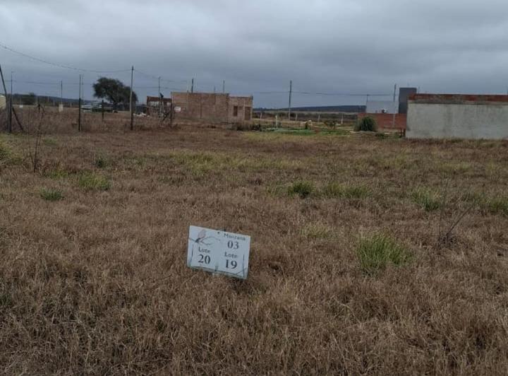 Terreno · 300m²