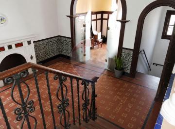 Casa · 335m² · 8 Ambientes · 1 Cochera · Venta Casa Pu 6 Dorm Escritorio Fondo Gje Pocitos