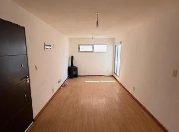 Departamento · 50m² · 3 Ambientes · 1 Cochera · Venta Apto 2 Dorm + Cochera + Terraza en Aguada